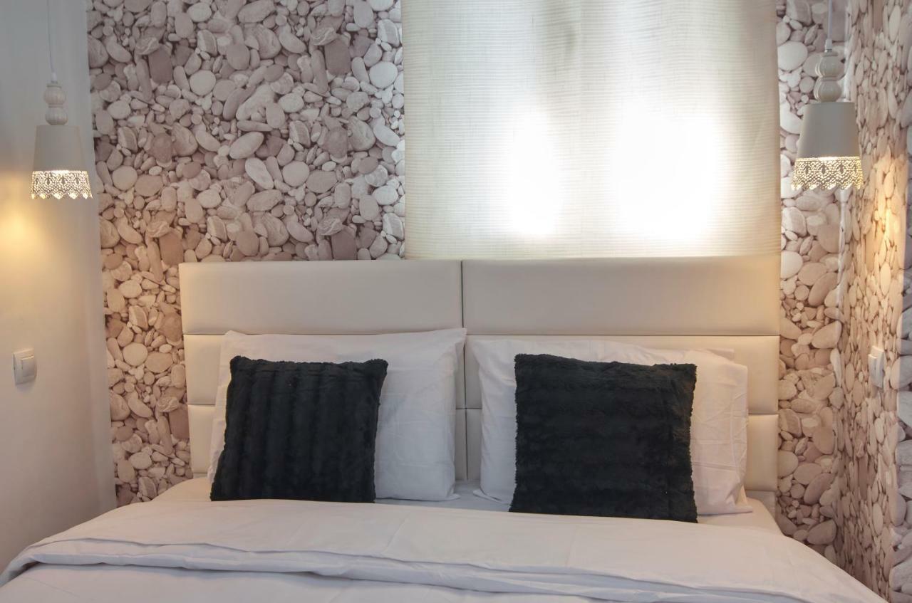 Just Athens Apt 130Sqm One Step From Metro Zewnętrze zdjęcie