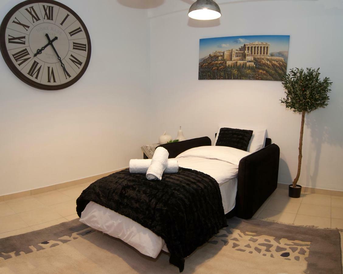 Just Athens Apt 130Sqm One Step From Metro Zewnętrze zdjęcie